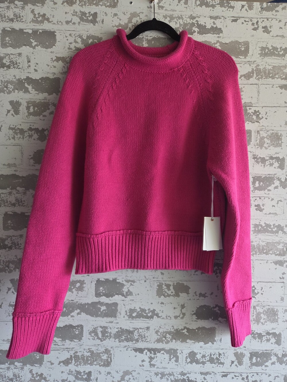 ​Good American Ballerina Pink Mock Neck Crop Knit Sweater Size M NWT